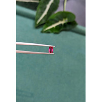 0.55 Ct. Pinkish Red Ruby from Mozambique Life Style