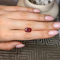 5.01 Ct. Ruby from Burma (Myanmar) Life Style