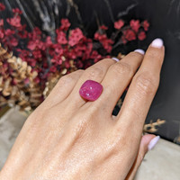 18.57 Ct. Purplish Red Cabochon Ruby from Ceylon (Sri Lanka) Life Style