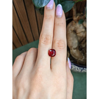 5.01 Ct. Ruby from Mozambique Life Style