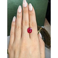 7.05 Ct. Ruby from Mozambique Life Style