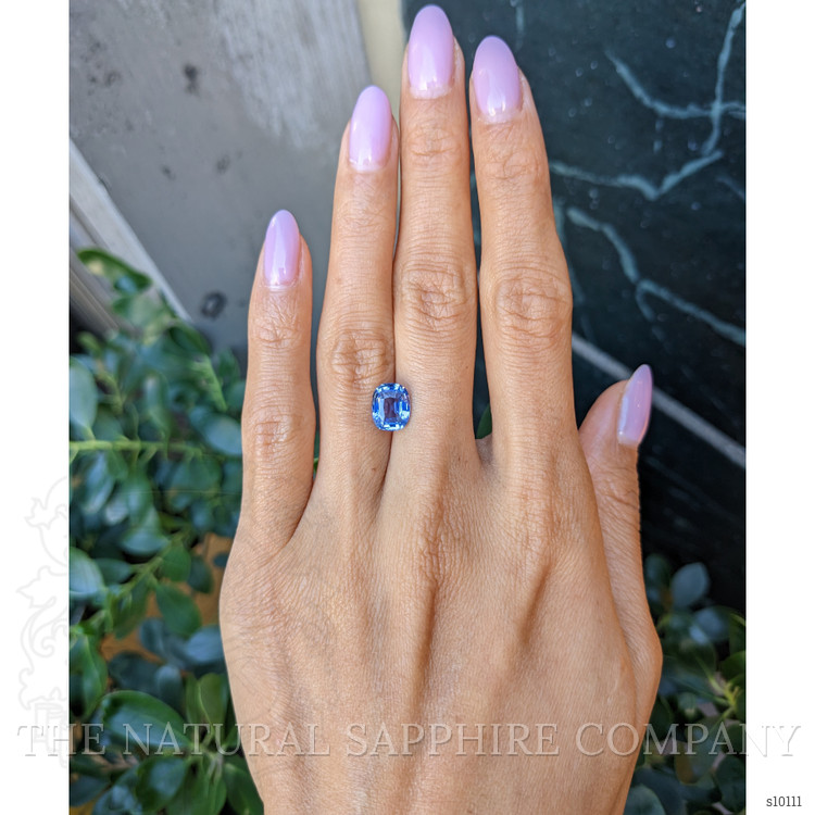 3.03 Ct. Blue Sapphire from Ceylon (Sri Lanka)