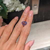 5.25 Ct. Pink Sapphire from Ceylon (Sri Lanka) Life Style