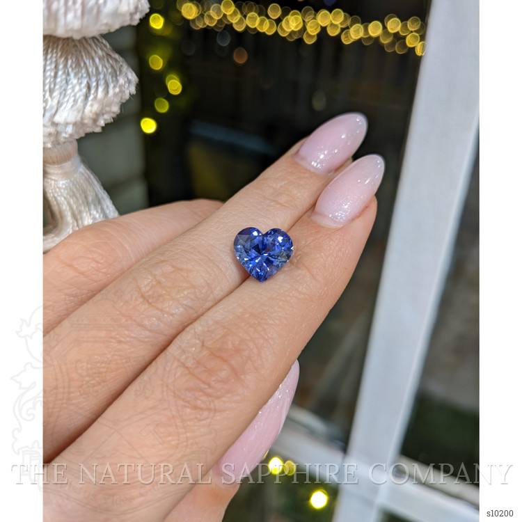 4.04 Ct. Blue Sapphire from Ceylon (Sri Lanka)