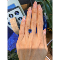 5.07 Ct. Blue Sapphire from Ceylon (Sri Lanka) Life Style