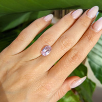 3.55 Ct. Pink Sapphire from Ceylon (Sri Lanka) Life Style