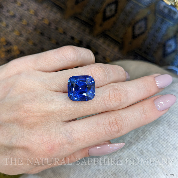 22.06 Ct. Blue Sapphire from Ceylon (Sri Lanka)