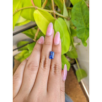 2.96 Ct. Blue Sapphire from Ceylon (Sri Lanka) Life Style