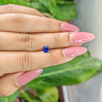 0.59 Ct. Blue Sapphire from Ceylon (Sri Lanka) Life Style