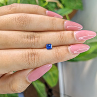 0.71 Ct. Blue Sapphire from Ceylon (Sri Lanka) Life Style