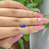 0.95 Ct. Blue Sapphire from Ceylon (Sri Lanka) Life Style
