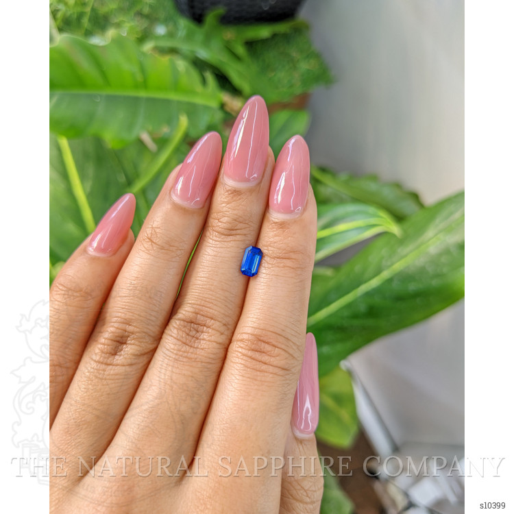 0.94 Ct. Blue Sapphire from Ceylon (Sri Lanka)