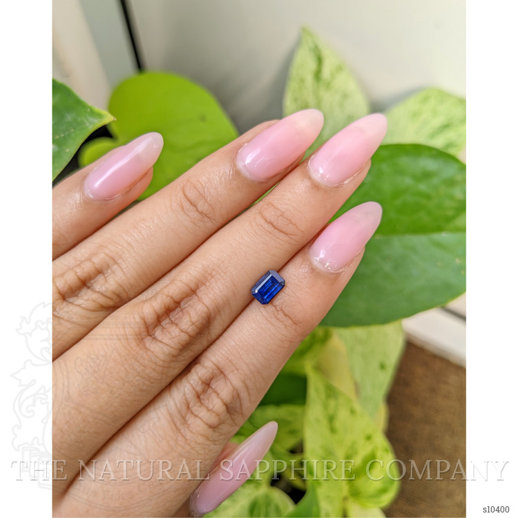 0.87 Ct. Blue Sapphire from Ceylon (Sri Lanka)