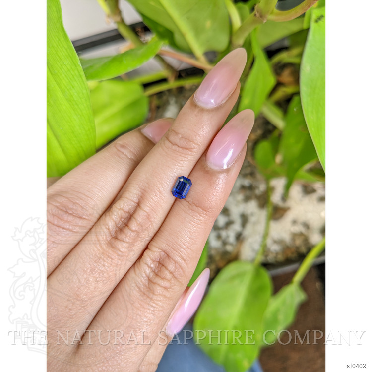 1.03 Ct. Blue Sapphire from Ceylon (Sri Lanka)