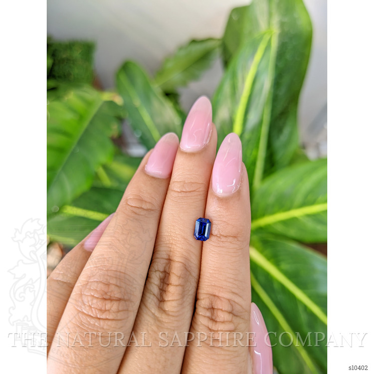 1.03 Ct. Blue Sapphire from Ceylon (Sri Lanka)