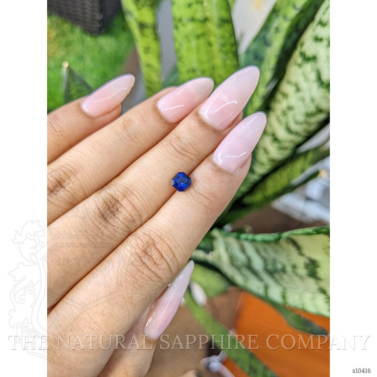1.01 Ct. Blue Sapphire from Ceylon (Sri Lanka)