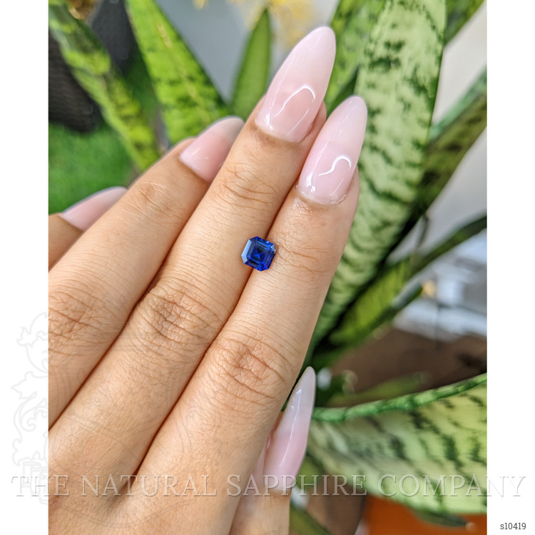 0.99 Ct. Blue Sapphire from Ceylon (Sri Lanka)