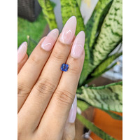 0.95 Ct. Blue Sapphire from Ceylon (Sri Lanka) Life Style