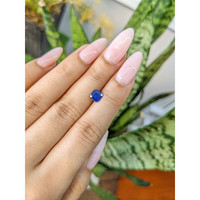 0.96 Ct. Blue Sapphire from Ceylon (Sri Lanka) Life Style