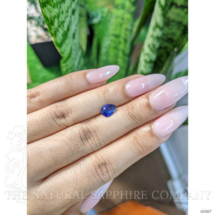 1.21 Ct. Blue Sapphire from Ceylon (Sri Lanka)