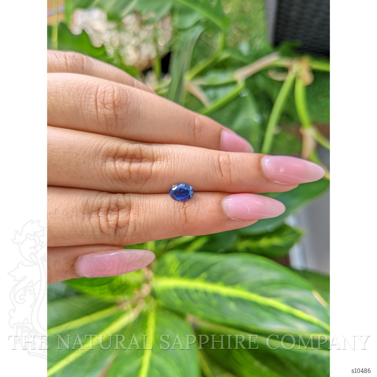 1.03 Ct. Blue Sapphire from Ceylon (Sri Lanka)