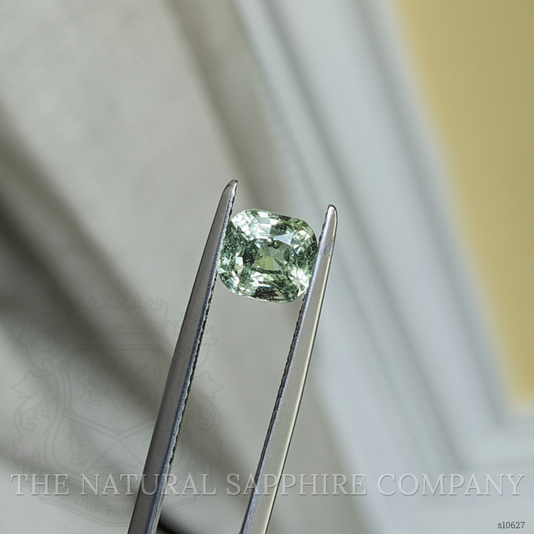 2.03 Ct. Green Sapphire from Ceylon (Sri Lanka)