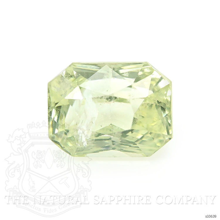 Accent Stones Yellowish Green Sapphire Ring 1.73 Ct., 14K Yellow Gold