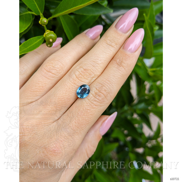 2.27 Ct. Greenish Blue Sapphire from Ceylon (Sri Lanka)
