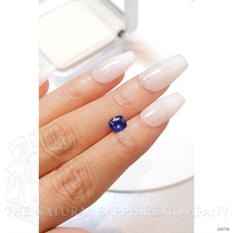 1.07 Ct. Blue Sapphire from Ceylon (Sri Lanka)