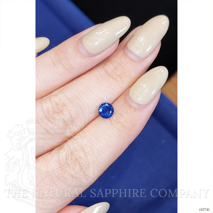 0.99 Ct. Blue Sapphire from Ceylon (Sri Lanka)