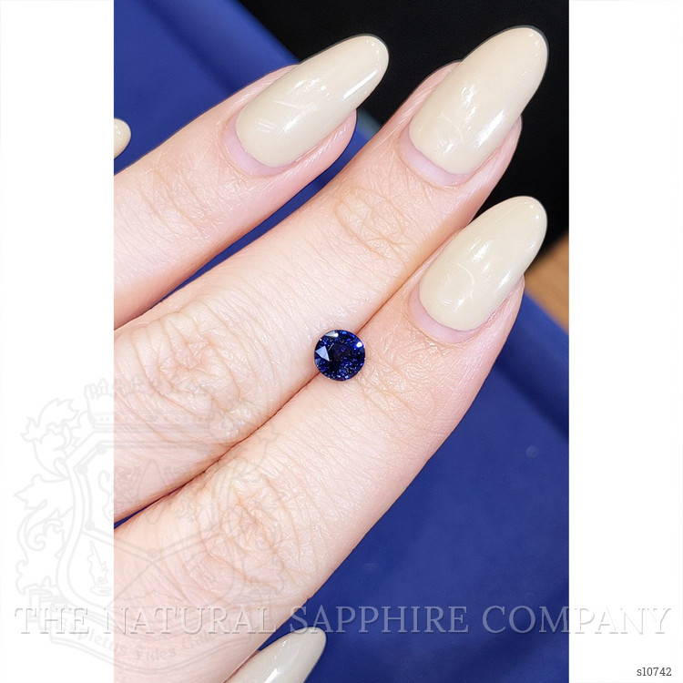 0.92 Ct. Blue Sapphire from Ceylon (Sri Lanka)