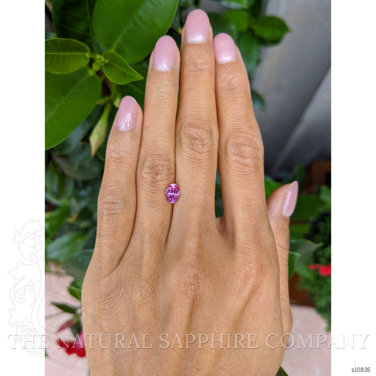 1.00 Ct. Purplish Pink Sapphire from Ceylon (Sri Lanka)