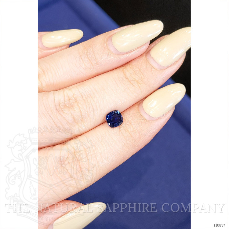 1.12 Ct. Blue Sapphire from Ceylon (Sri Lanka)