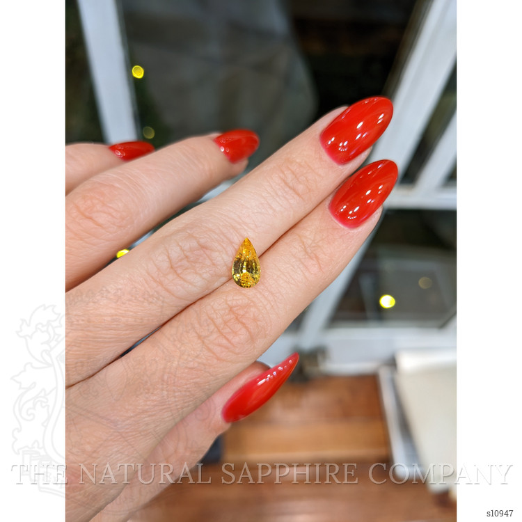 1.58 Ct. Orange Sapphire from Ceylon (Sri Lanka)