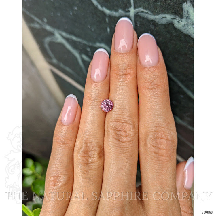 1.46 Ct. Purplish Pink Sapphire from Ceylon (Sri Lanka)