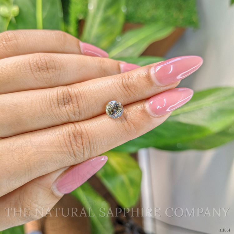 2.03 Ct. Bi Color Sapphire from Ceylon (Sri Lanka)