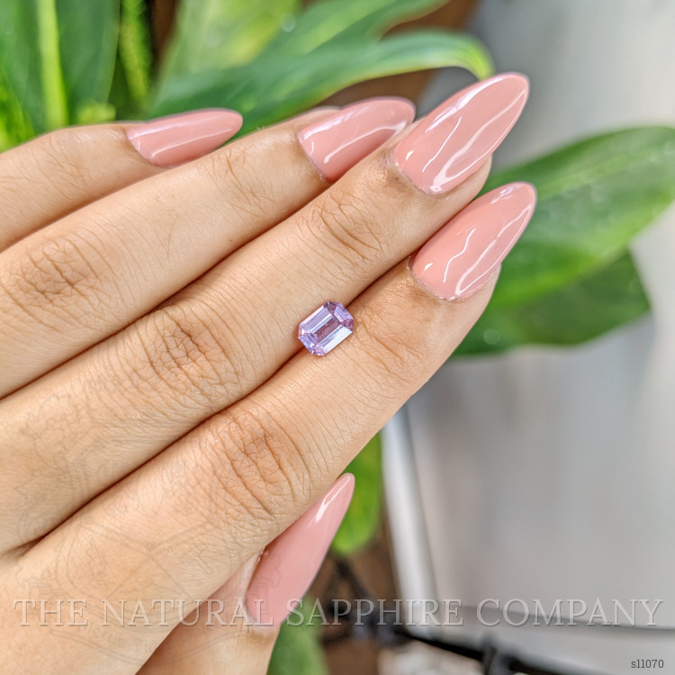 1.00 Ct. Purple Sapphire from Ceylon (Sri Lanka)