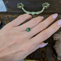 2.14 Ct. Green Sapphire from Ceylon (Sri Lanka) Life Style