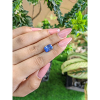 5.08 Ct. Blue Sapphire from Ceylon (Sri Lanka) Life Style