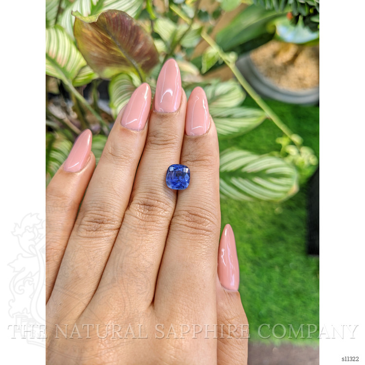 3.94 Ct. Blue Sapphire from Ceylon (Sri Lanka)