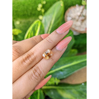 5.64 Ct. Peach Sapphire from Ceylon (Sri Lanka) Life Style