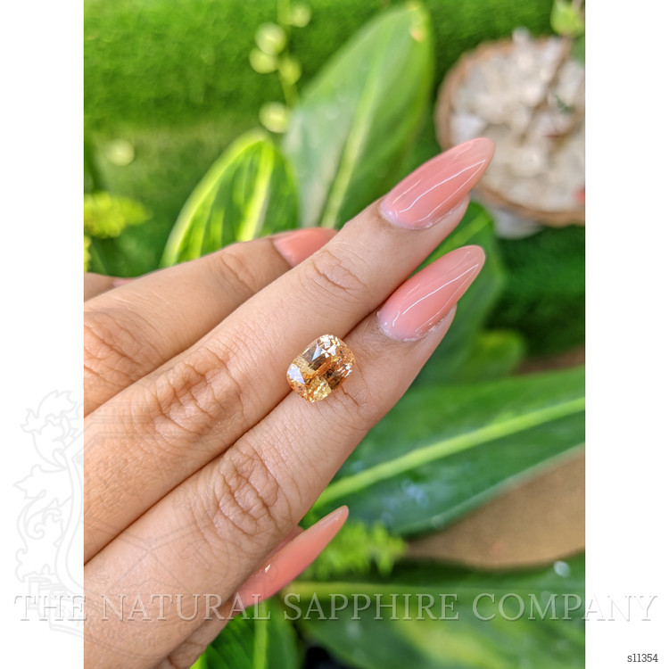 5.64 Ct. Peach Sapphire from Ceylon (Sri Lanka)