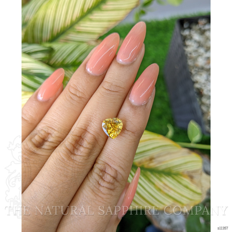 2.81 Ct. Yellow Sapphire from Ceylon (Sri Lanka)