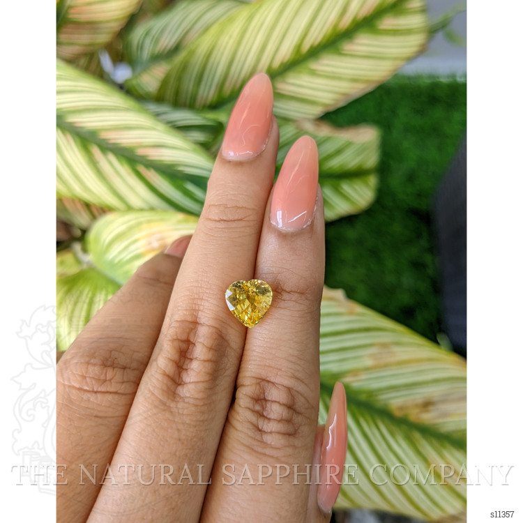 2.81 Ct. Yellow Sapphire from Ceylon (Sri Lanka)