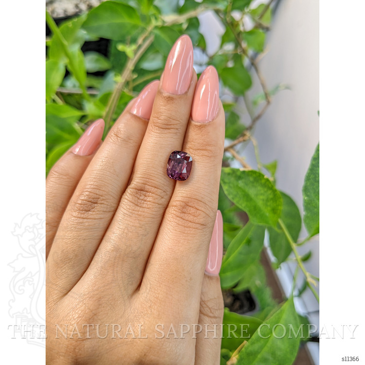 4.50 Ct. Pinkish Purple Sapphire from Ceylon (Sri Lanka)