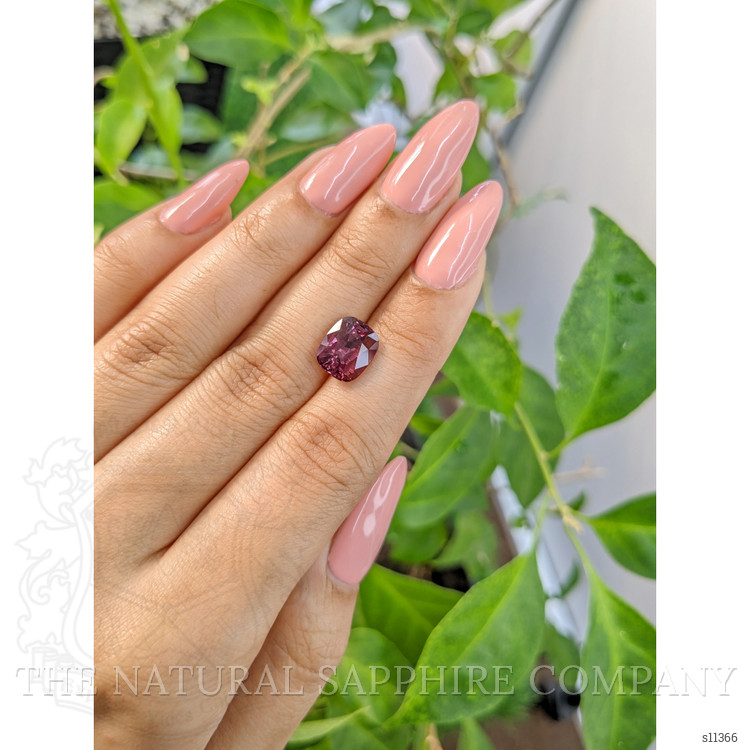 4.50 Ct. Pinkish Purple Sapphire from Ceylon (Sri Lanka)