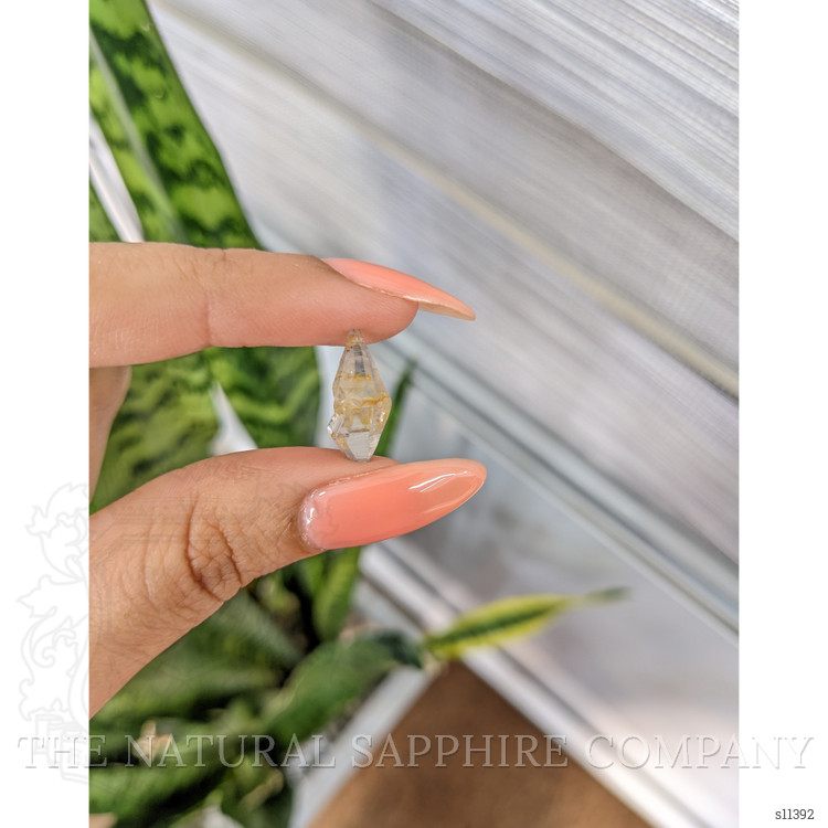 5.36 Ct. Bi Color Rough Sapphire from Ceylon (Sri Lanka)