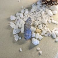 37.45 Ct. Blue Sapphire Crystal from Ceylon (Sri Lanka) Life Style