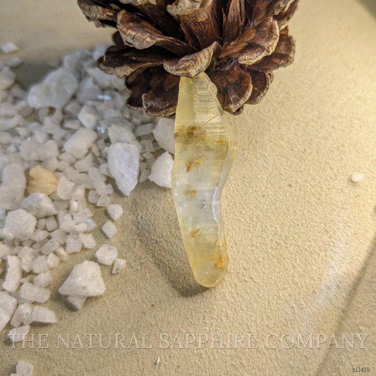 45.49 Ct. Yellow Sapphire Crystal from Ceylon (Sri Lanka)