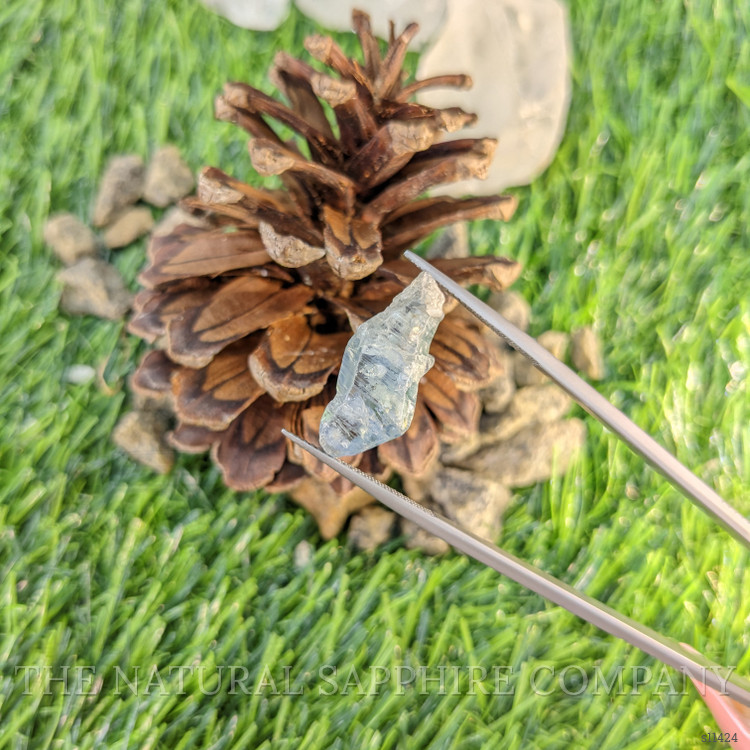 12.18 Ct. Greenish Blue Sapphire Crystal from Ceylon (Sri Lanka)